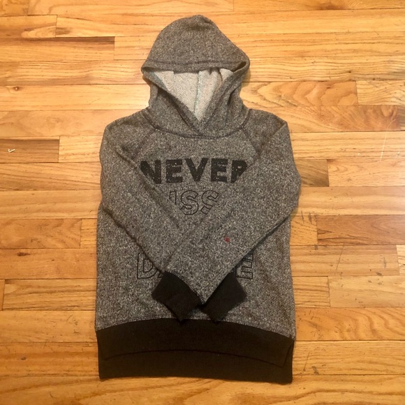 Girl’s Never Miss A Chance to Dance Lightweight Glitter Hoodie 6/7 - Picture 3 of 6